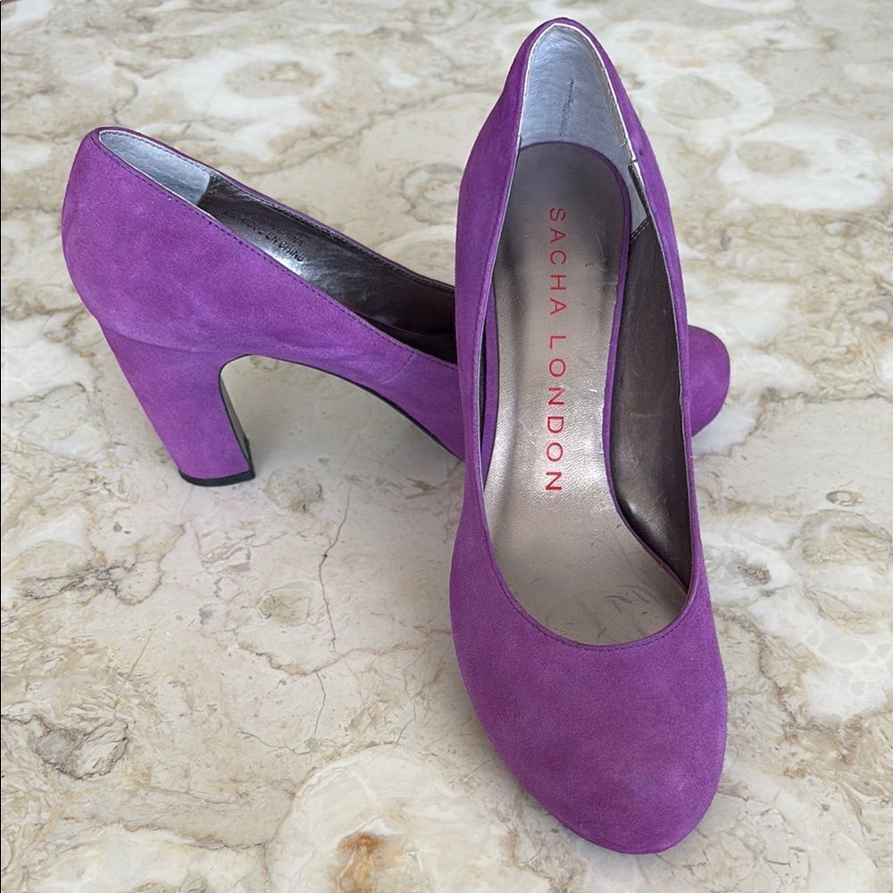 Sacha London Edna Kid Suede Hidden Platform Chunky 3” Heels Pumps